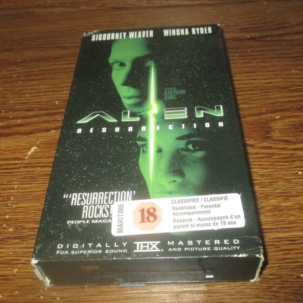 Alien : Resurrection (VHS, 1997) Sigourney Weaver Winona Ryder